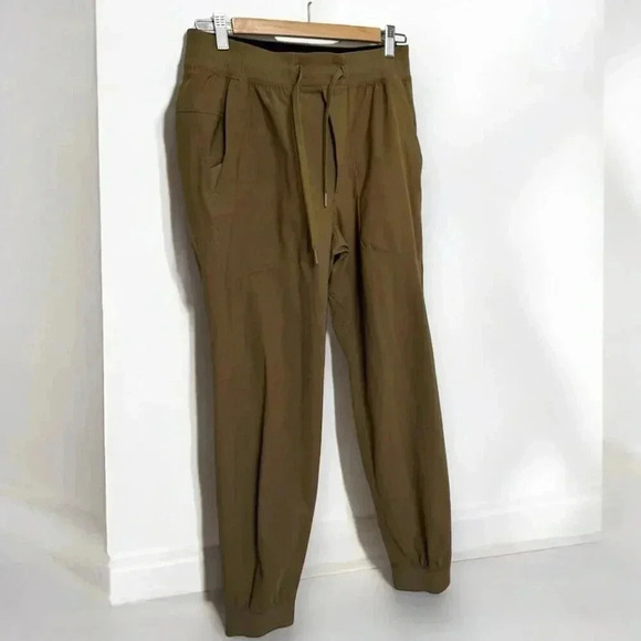 Lululemon ABC pants men’s M - Picture 1 of 6